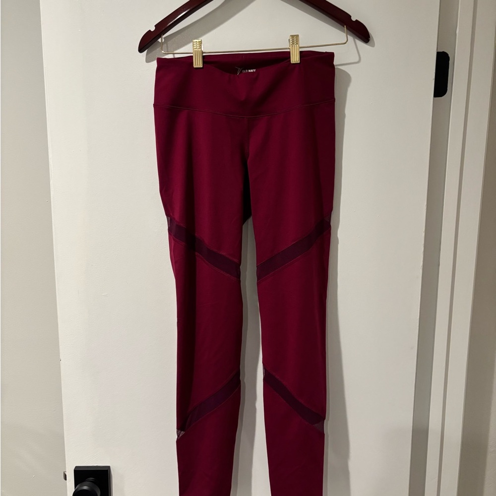 Old Navy Active Maroon Leggings